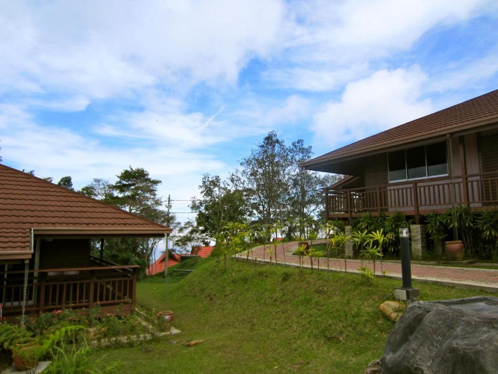 The Jerai Hill Resort Yan Exterior photo